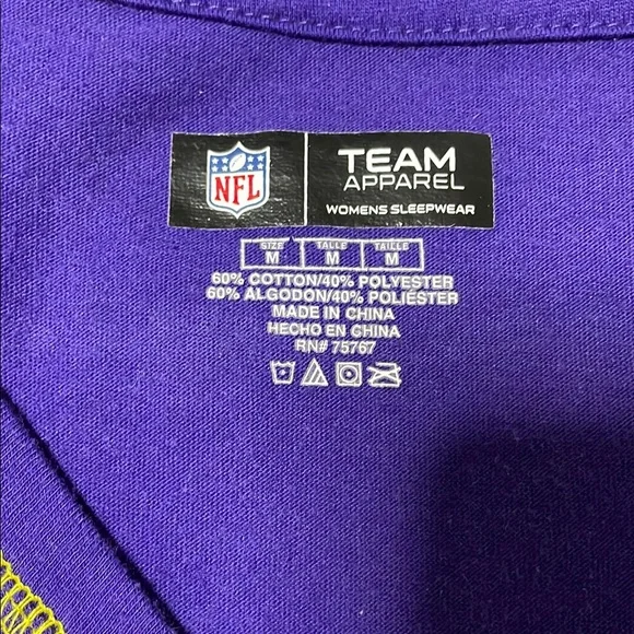 NFL Purple and Yellow Pajamas Intimates & Sleepwear - Picture 6 of 7